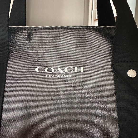 NWT Coach Gunmetal Metallic Gray Duffle Bag Travel Gym Carry On - Picture 2 of 5